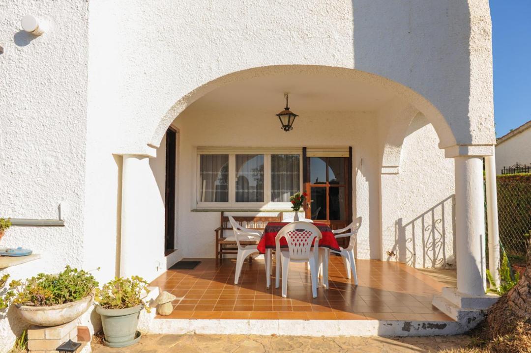 Casa Del Dorado Playa Cambrils Villa Exterior photo